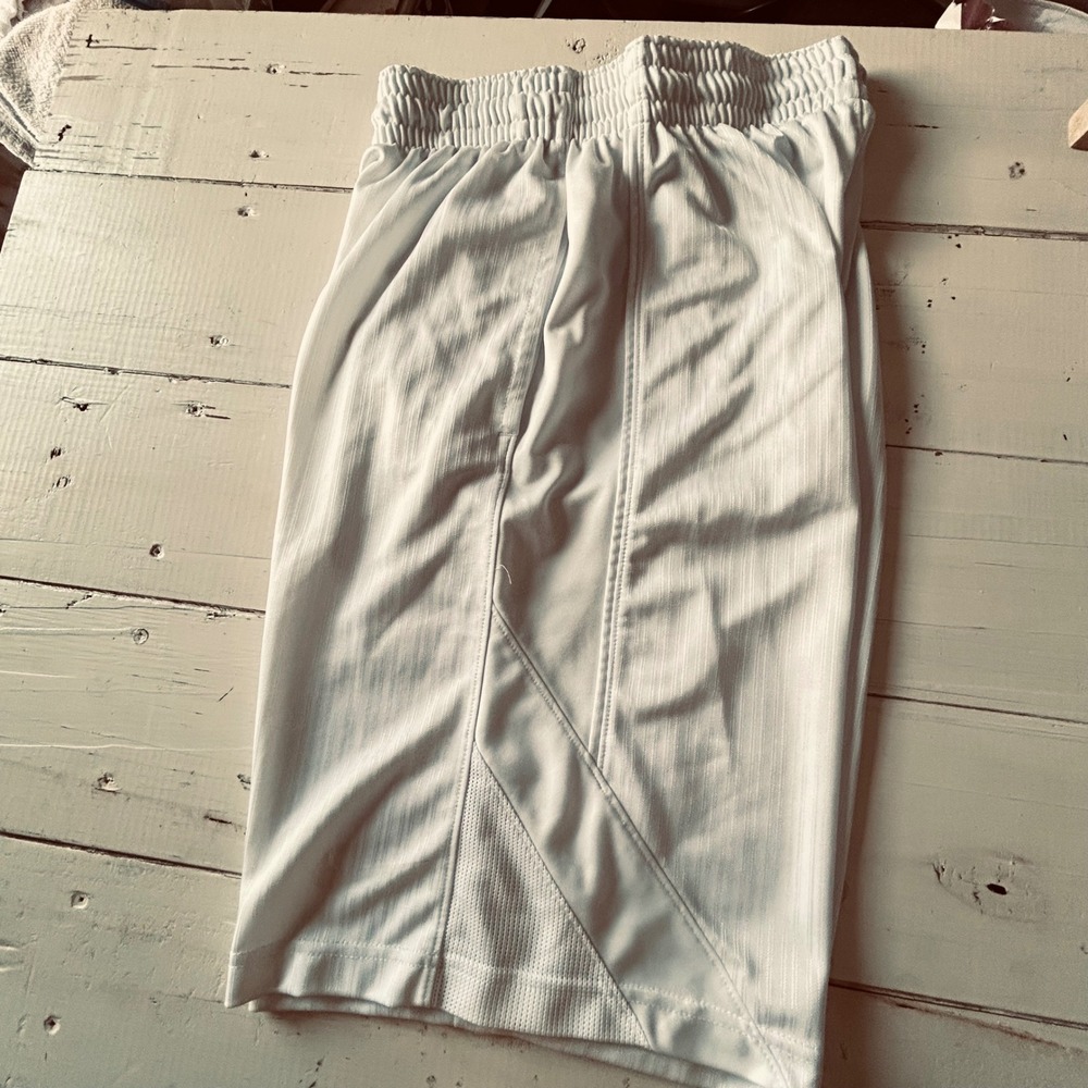 Nike Dri-FIT Athletic Shorts Men's Small Basketball Gym‎ Training White